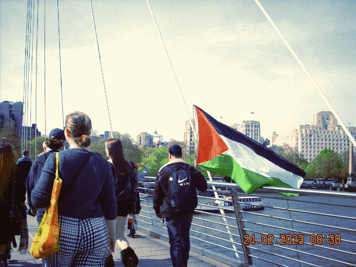 palestinian flag flying
